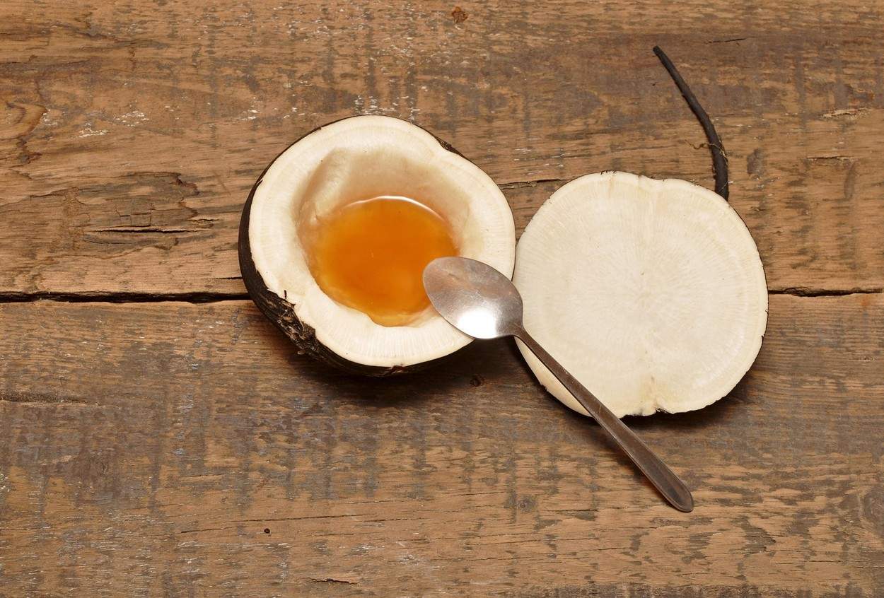 Potrivit specialiștilor, acest remediu puternic pentru tuse combină ingrediente naturale cum ar fi mierea și ridichea neagră