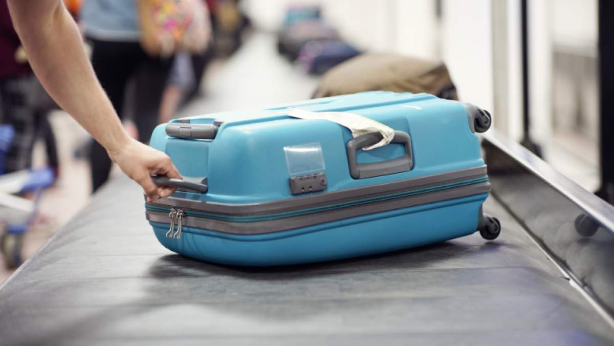 Apar schimbări majore cu privire la taxa pentru bagajul de mână în avioane