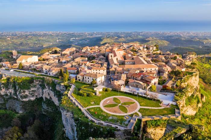 Calabria, regiunea din Europa care oferă aproximativ 30.000 de euro persoanelor care doresc să se mute acolo