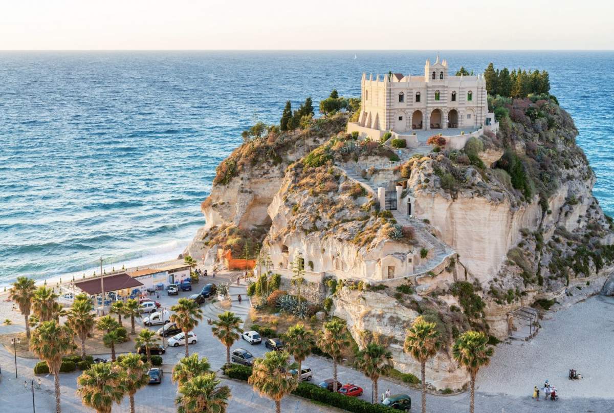 Calabria este regiunea din Europa care oferă aproximativ 30.000 de euro persoanelor care doresc să se mute acolo