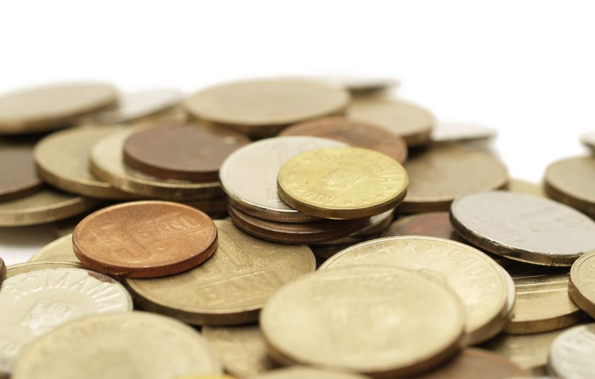 Monede românești A fost scoasă la vânzare moneda de 50 de lei din 1992. Este o moneda extrem de rară.