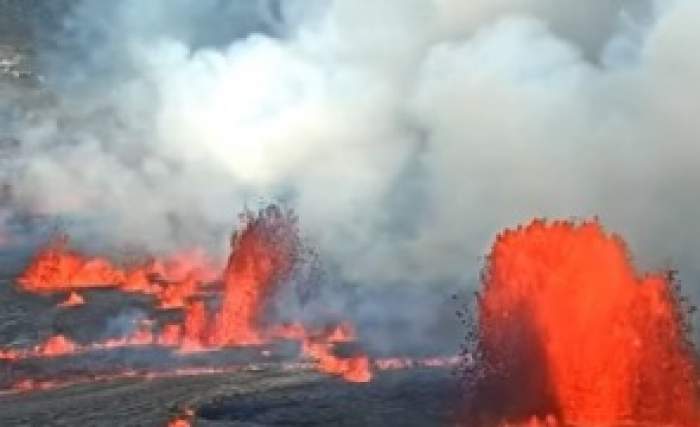 Panică în apropierea supervulcanului de lângă Napoli! Guvernul Italian pregătește evacuarea a zeci de mii de persoane