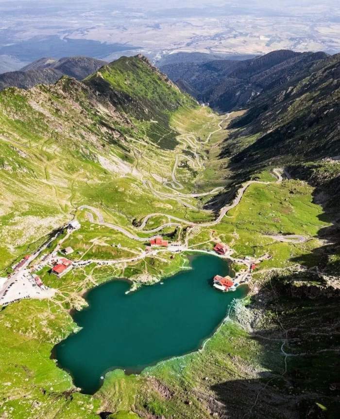 Transalpina, drumul preferat de turiști