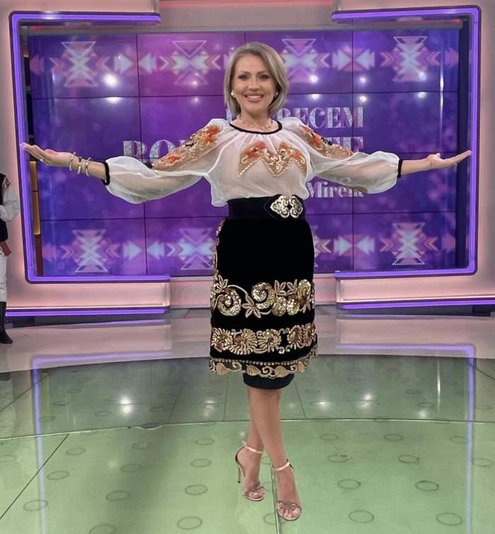 Mirela Vaida în platoul de la Acces Direct