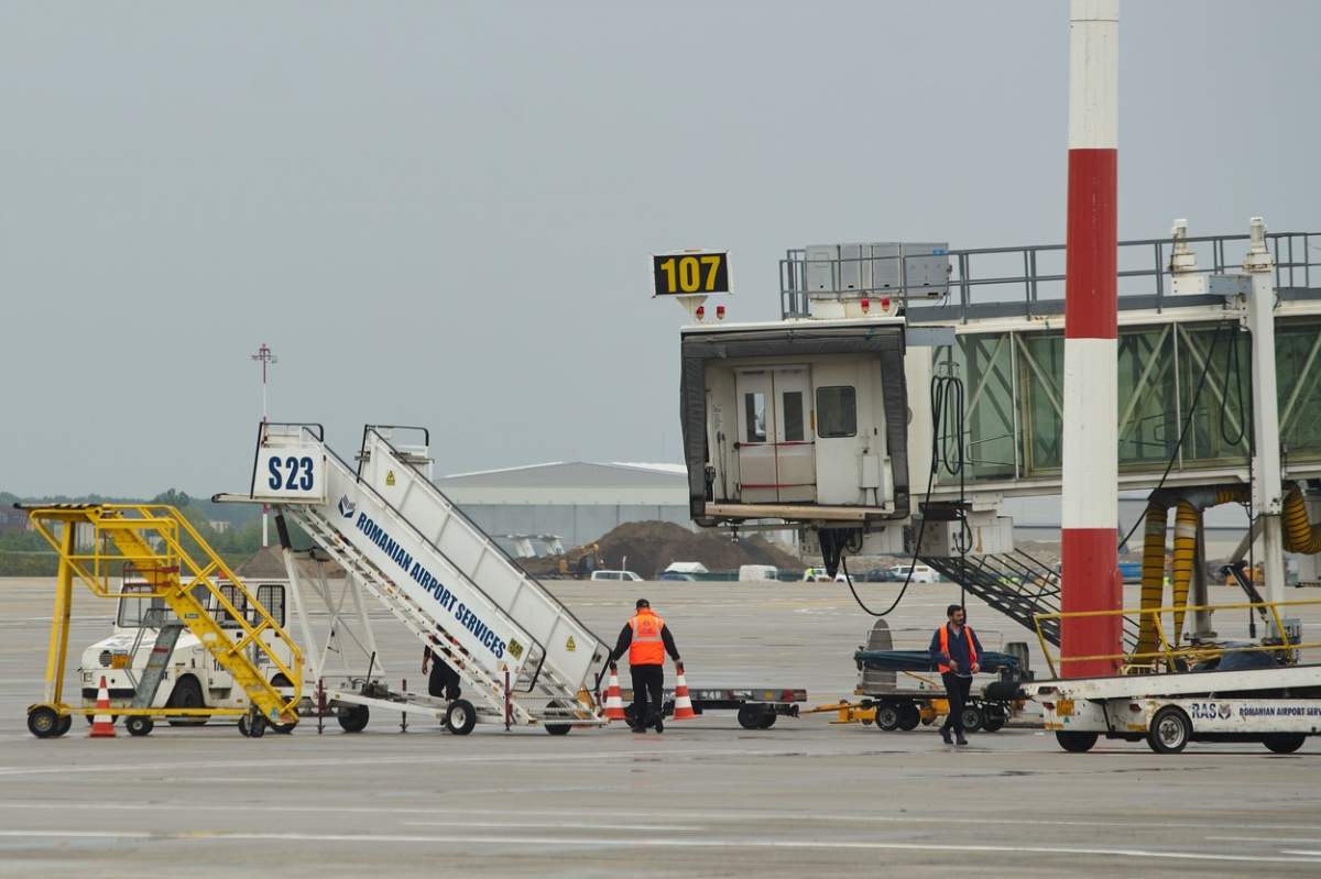 Noua platforma de parcare a aeronavelor la Aeroportul International Henri Coanda Bucuresti