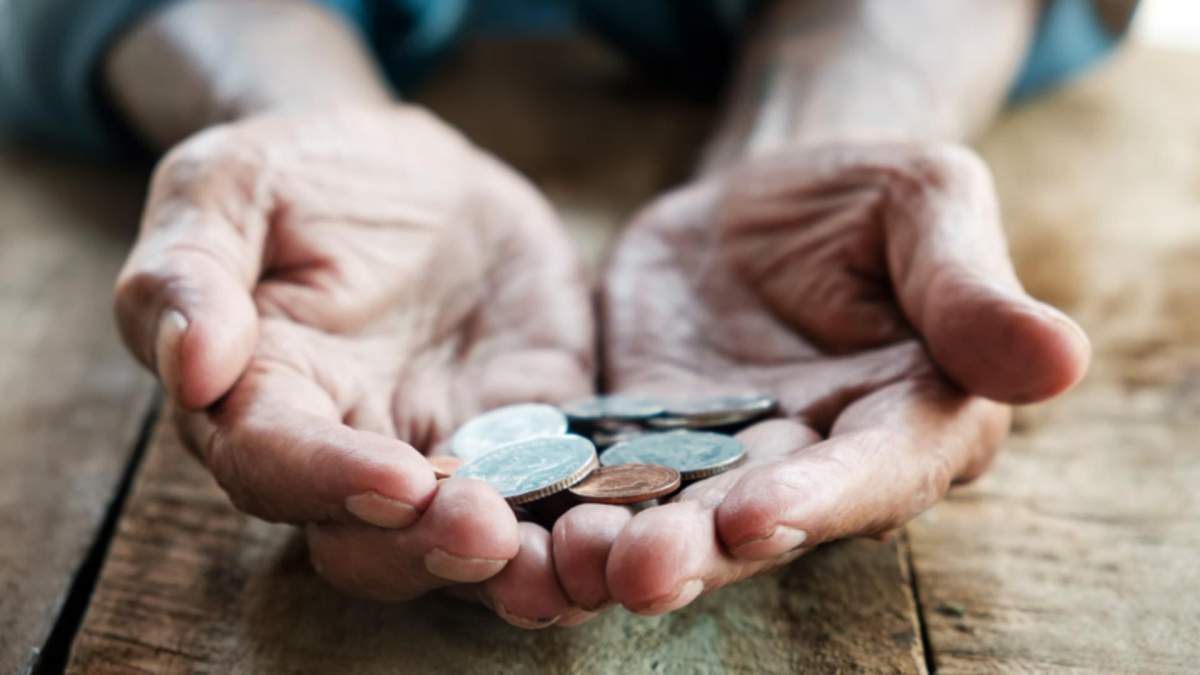 Pensiile vor intra la timp in buzunarul bătrânilor