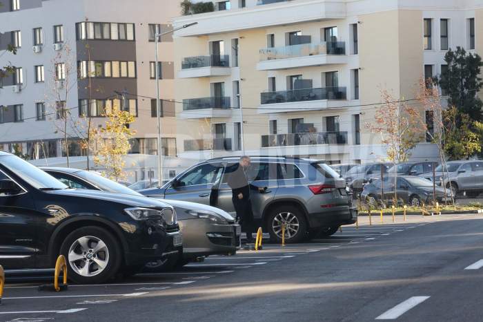 Andrei Tinu este extrem de responsabil când vine vorba de copiii lui! Gestul politicianului care nu a trecut neobservat / PAPARAZZI