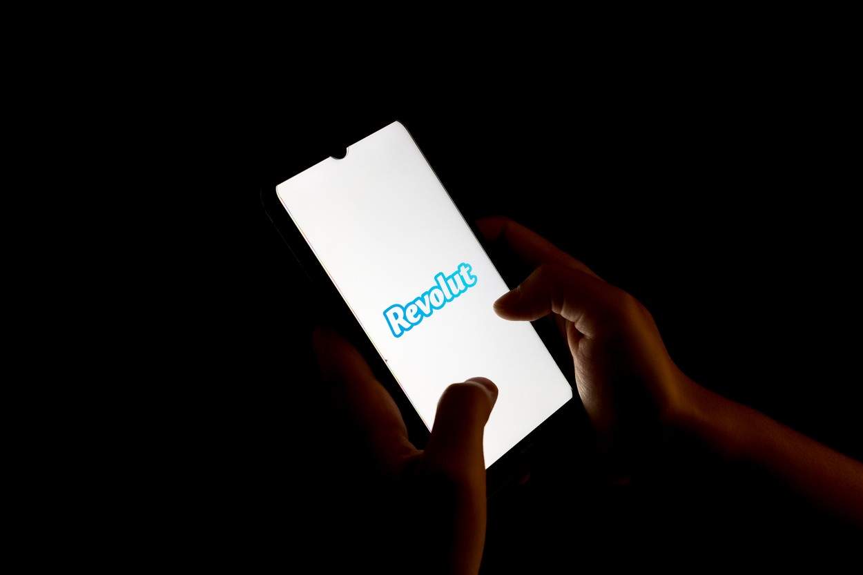 Începând cu 8 ianuarie 2024, comisioanele Revolut vor fi majorate
