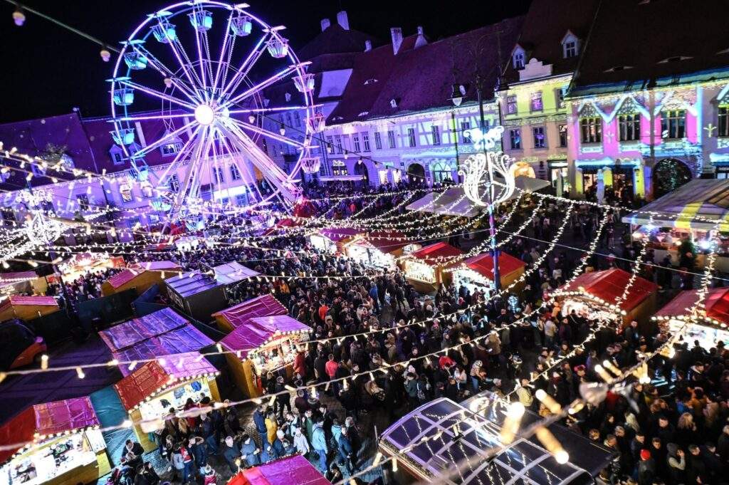 Târgul de Crăciun de la Craiovadetine cea mai mare roată panoramică din România