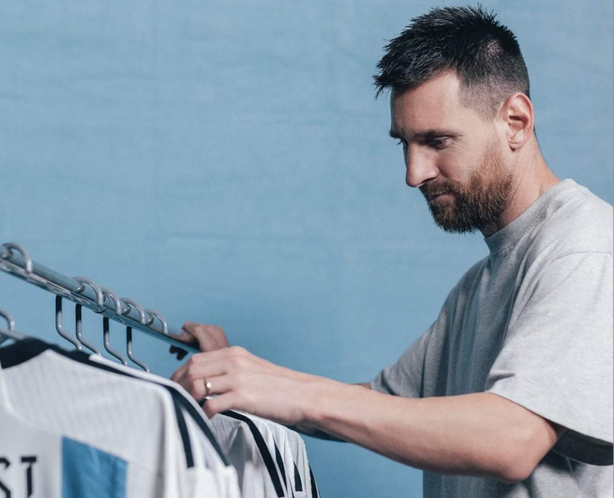 Lionel Messi Lionel Messi este unul dintre cei mai buni jucatori din lume