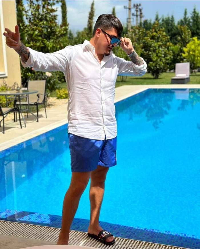 Bogdan de la Ploiești la piscină