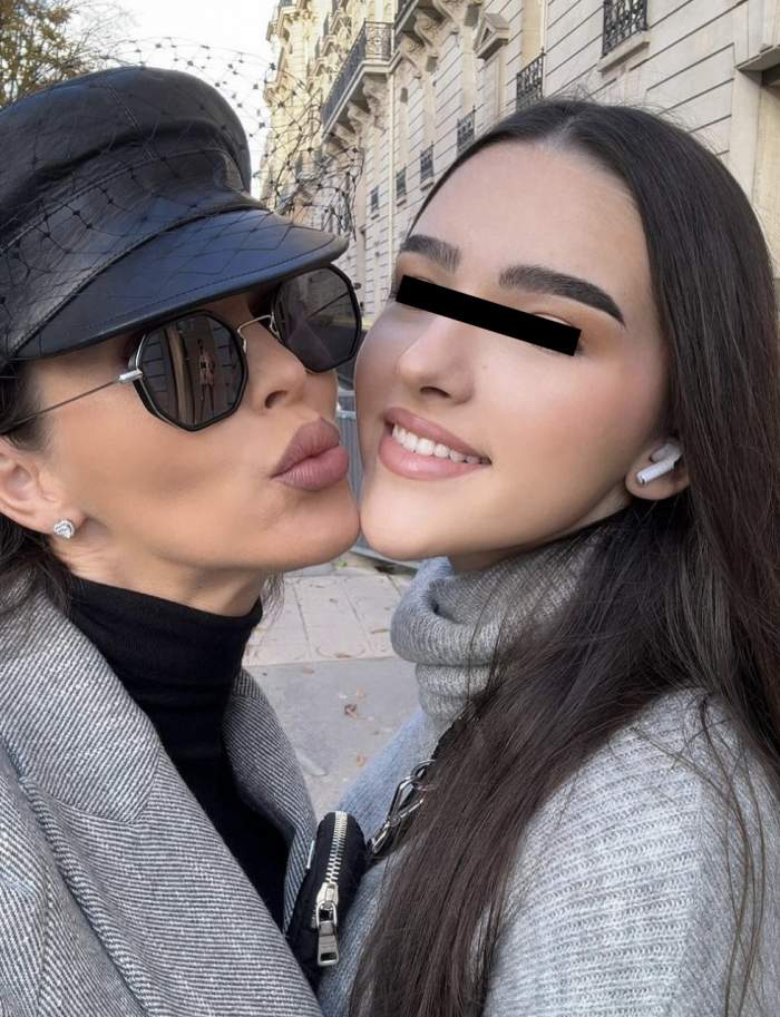 Denisa Nechifor a plecat cu fiica ei la Paris