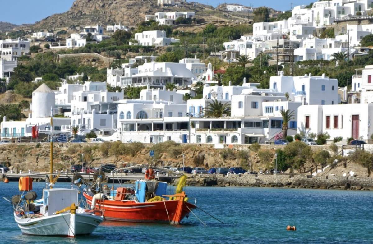 Santorini, Grecia Au fost anunțate vești proaste pentru turiștii români care vor să călătorească în Grecia
