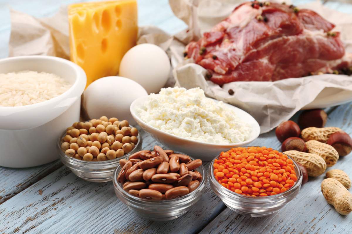 Care este necesarul zilnic de proteine. Specialiștii vin cu sfaturi de alimentație pentru o dietă echilibrată