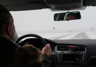 Vești proaste pentru o categorie de șoferi din România! Cine nu va mai putea conduce cu peste 90 km/h și nici pe timp de noapte
