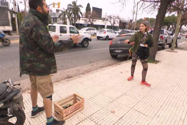 America Express, 13 decembrie 2023. Iulia Albu și Mike s-au luat la ceartă pe stradă. Cei doi îndrăgostiți au avut un schimb de replici dure: "Tu nu prea știi..." / VIDEO