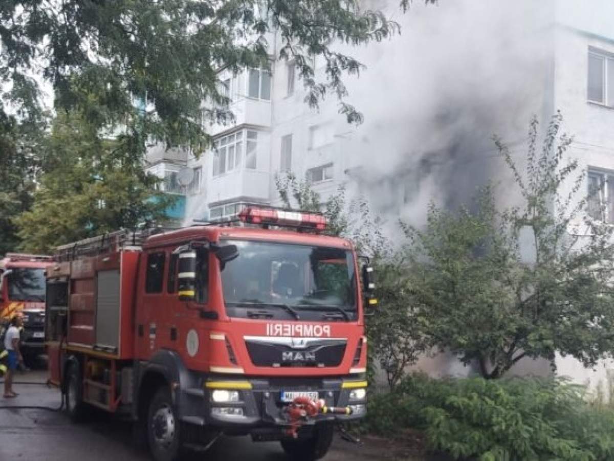 Pompieri Ploiesti Femeia a fost găsită fără suflare în propria locuință, după ce un incendiu violent a izbucnit în locuință