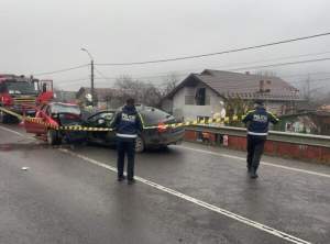 Accident cumplit în județul Argeș, soldat cu cinci victime! În urma impactului dintre două autoturisme, unul dintre răniți a decedat / FOTO