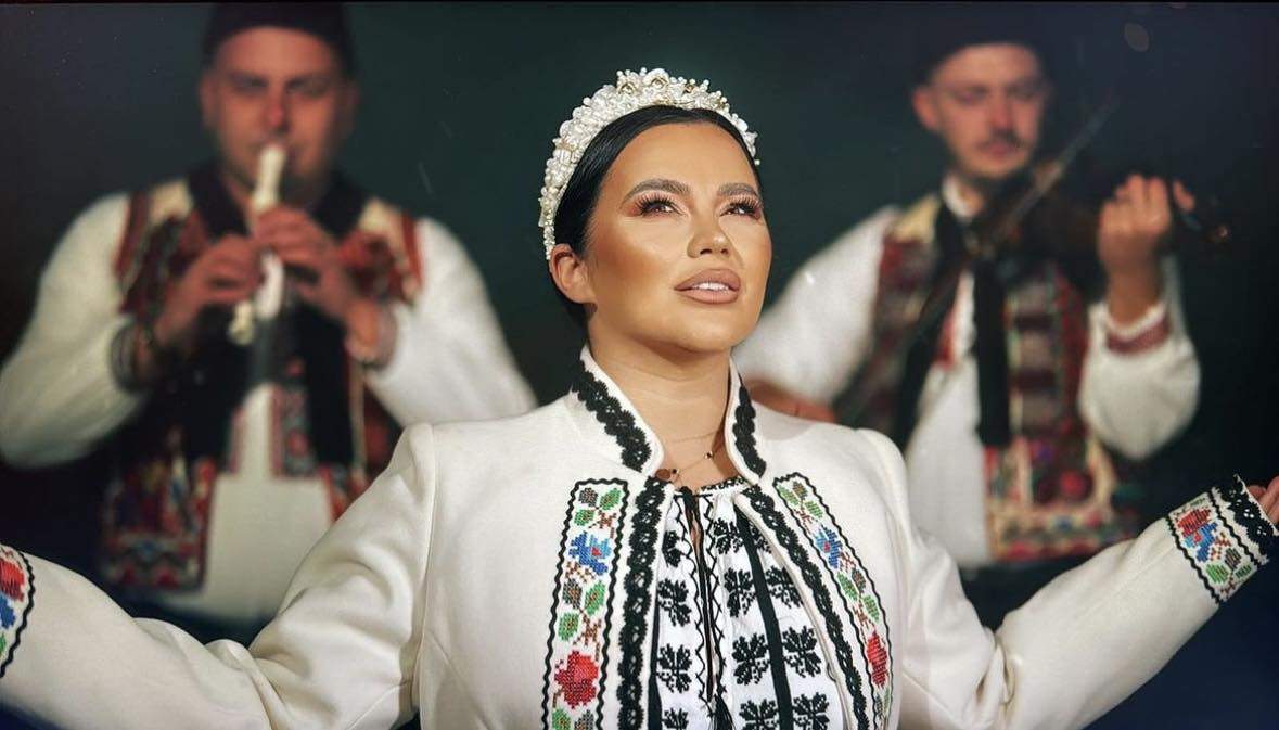 Carmen de la Sălciua, postare pe rețelele de socializare