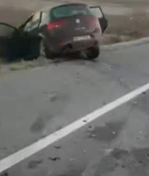 Accident cumplit pe o şosea din Mehedinţi! Un bărbat de 51 de ani a murit, după ce un șofer a intrat pe contrasens / FOTO