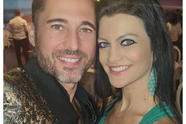 Star Matinal. Dinu Maxer și iubita lui, Magdalena Chihaia, colaborare muzicală de Sărbători. Cei doi au și o relație profesională perfectă: ”Am filmat...” / VIDEO