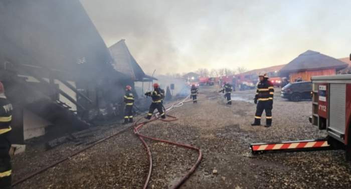 Cine este patronul pensiunii din județul Prahova care a luat foc în această dimineață. Complexul turistic funcționa fără autorizație / FOTO