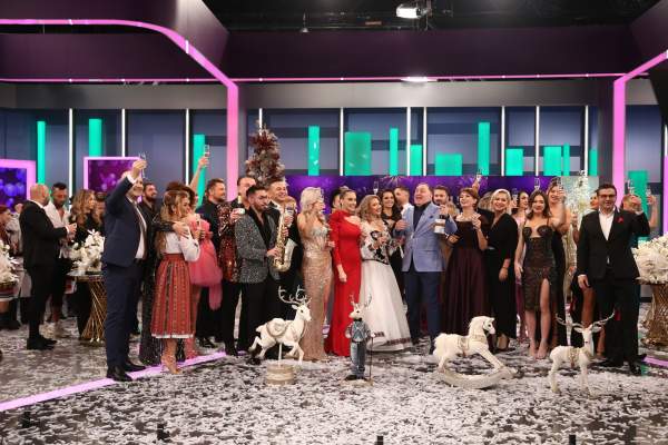 Mirela Vaida şi Vali Vijelie, gazdele programului de Revelion de la Antena Stars