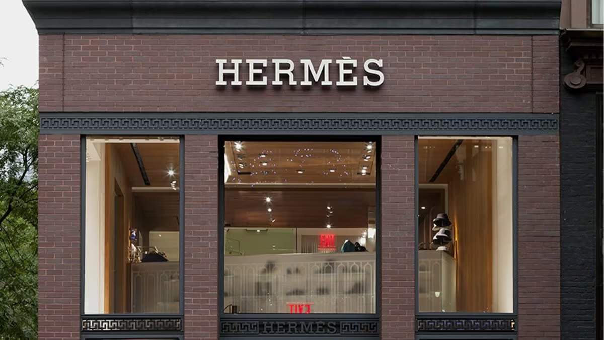 Hermès Moștenitorul Hermès vrea să îl adopte pe adult
