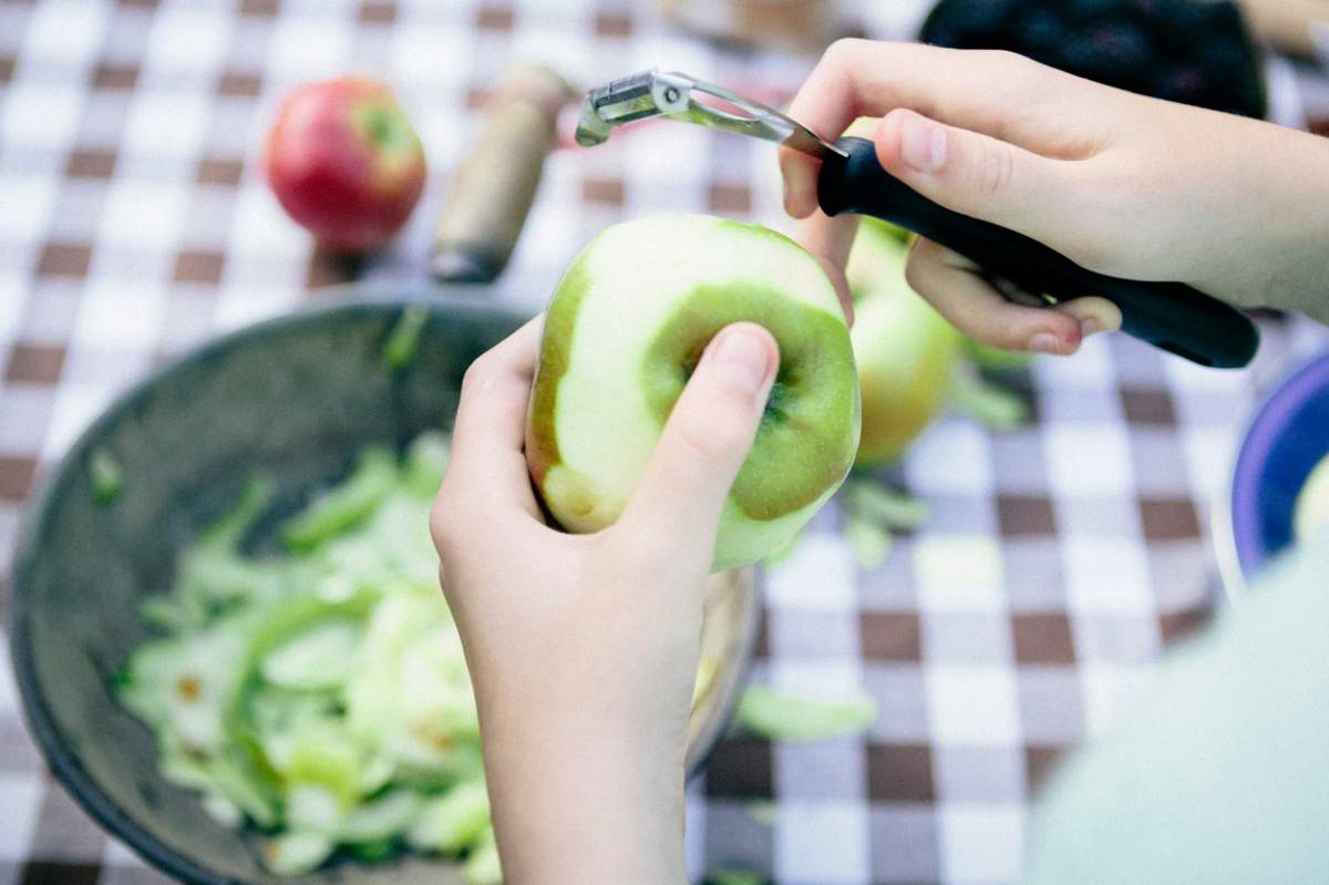 Fructe și legume curățate