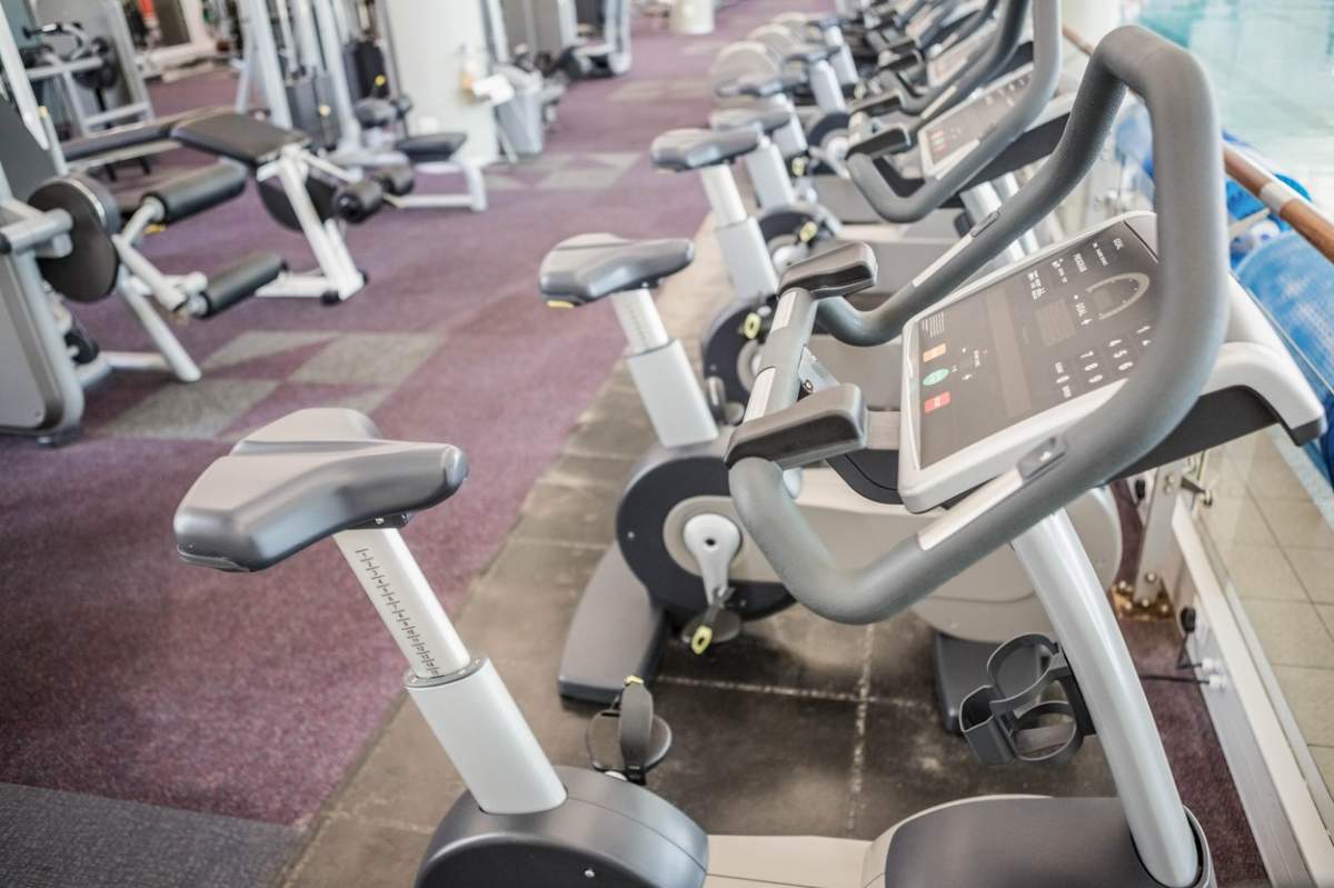 Abonamentele la sala de fitness vor fi decontate integral de angajator. Care e plafonul în care trebuie să vă încadraţi