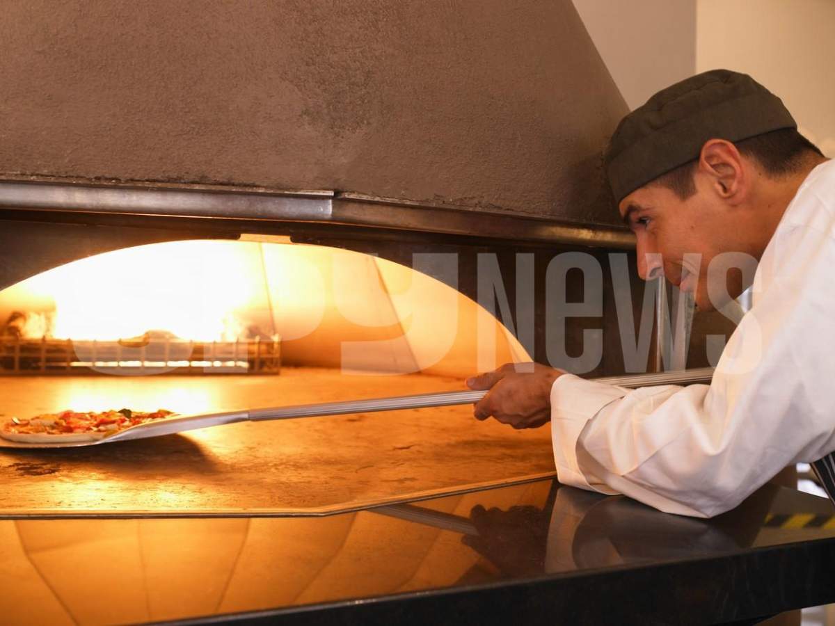 La ce temperatură se coace pizza. Greșeala care îți strică prepapratul