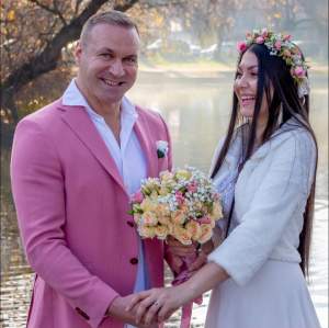 EXCLUSIV. Alin Oprea și soția lui, Medana, se căsătoresc religios în acest an! Unde va avea loc petrecerea de nuntă și cine le va fi nași. Partenera cântărețului, detalii despre eveniment