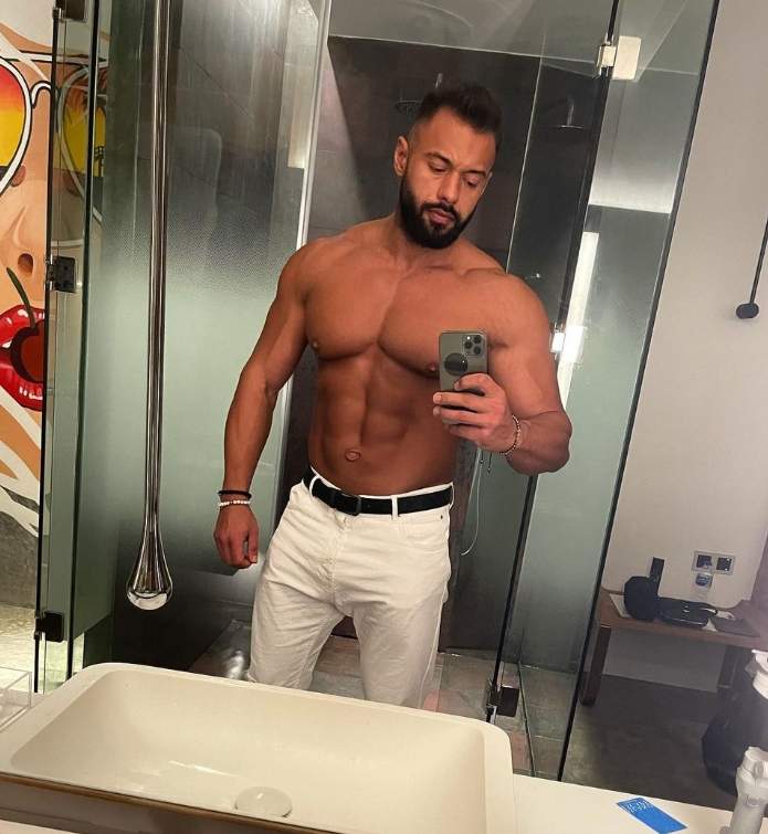 catalin dumitrescu selfie