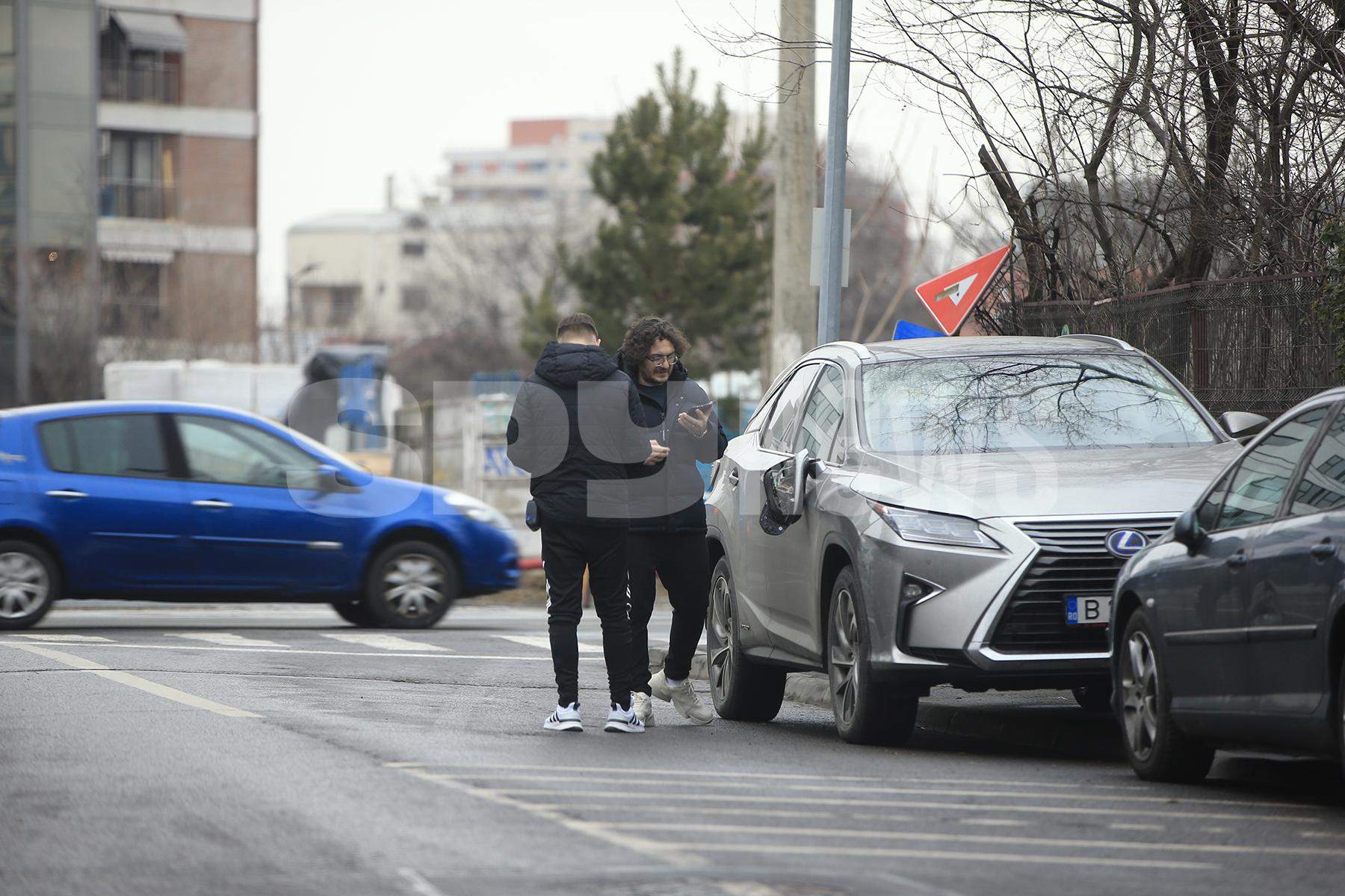 Primele imagini cu Florin Dumitrescu, după ce a fost implicat într-un accident rutier. Cum arată mașina celebrului chef / PAPARAZZI