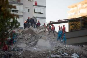 Imaginile dezastrului. Cum arată orașele după cele doua cutremure. Clădiri una cu pământul și oameni sub dărâmături. GALERIE FOTO