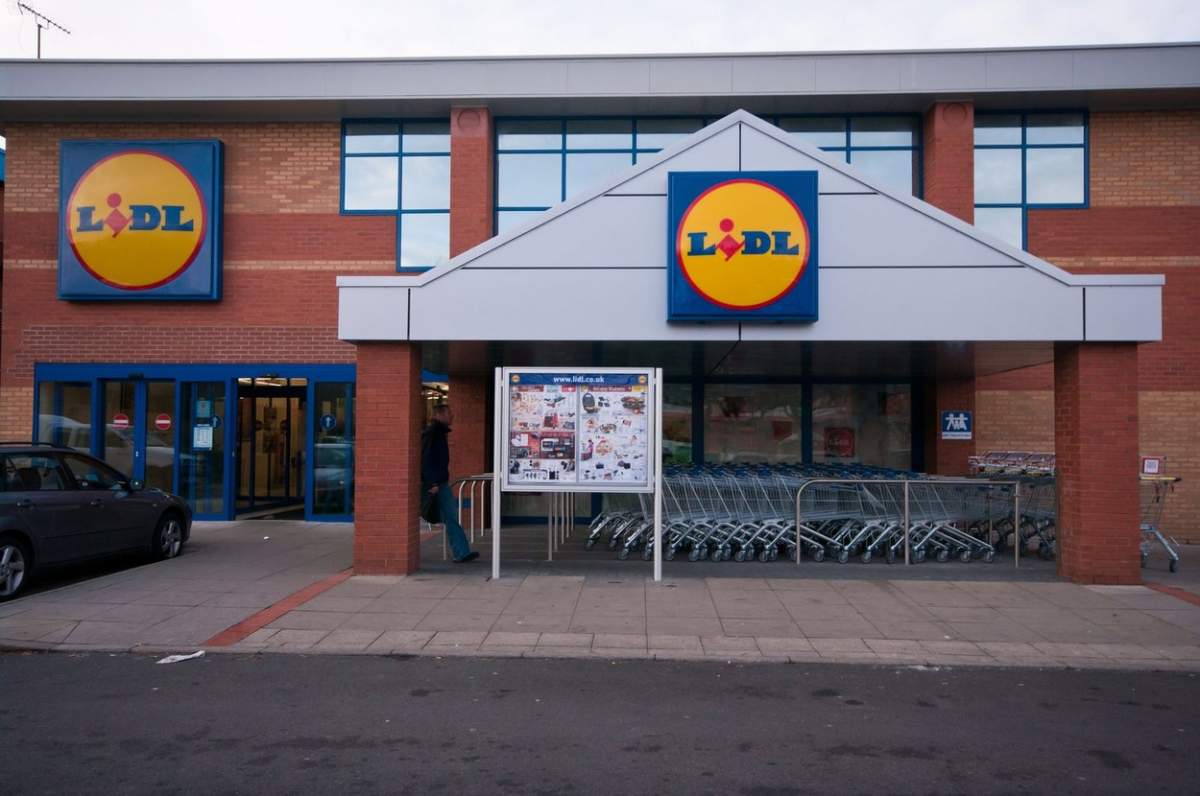 Lidl va vinde mai puțină carne