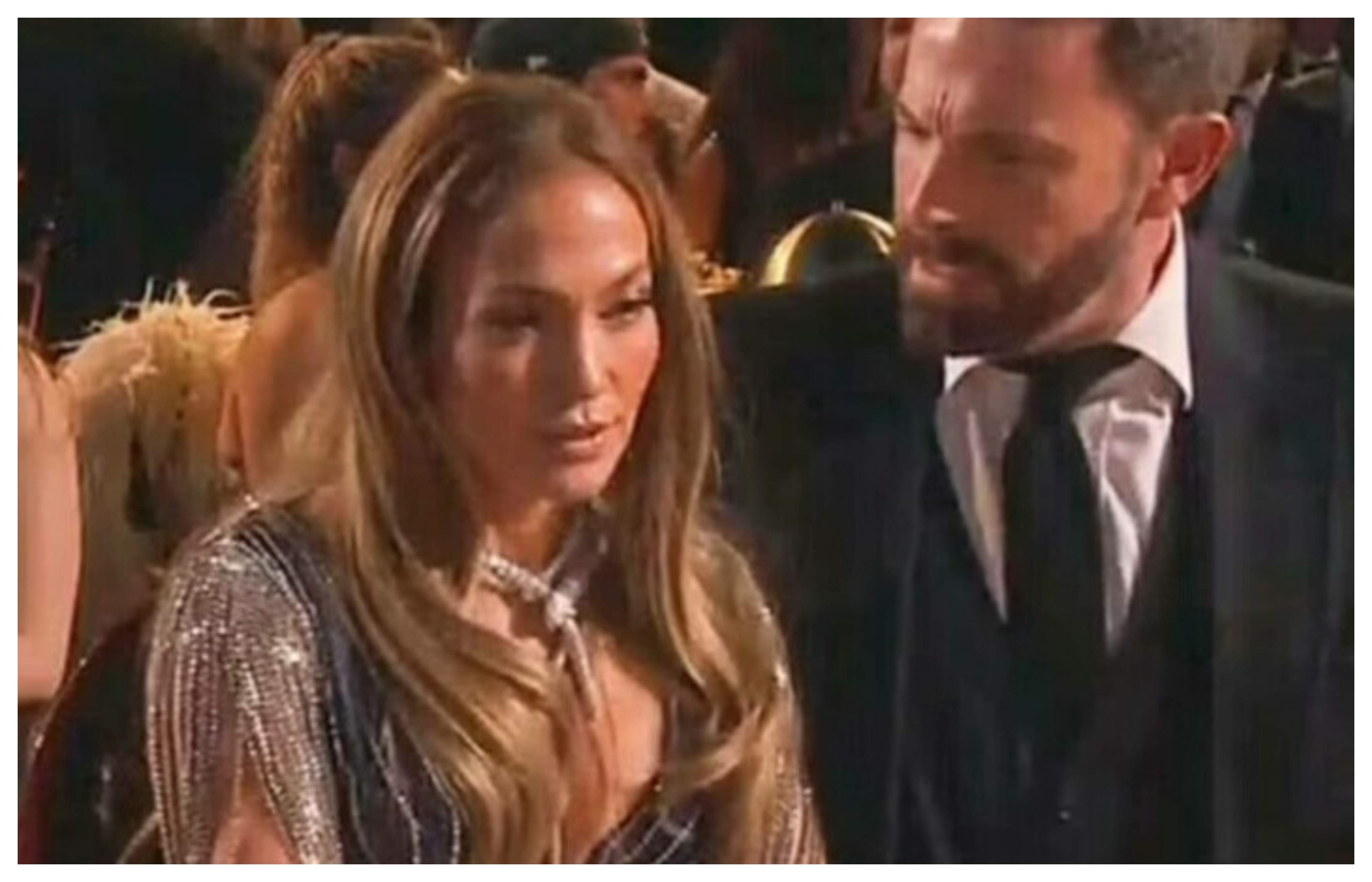 Ce și-au spus Jennifer Lopez și Ben Affleck la premiile Grammy. De ce actorul părea nefericit