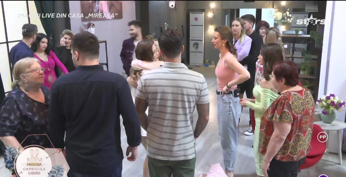 Denisa și Andreea de la Mireasa au părăsit competiția