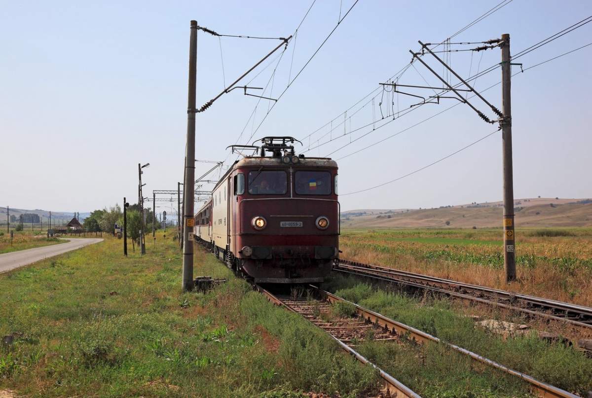 Tren în România