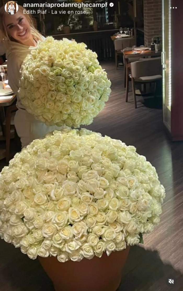 Anamaria Prodan, surprinsă cu buchete uriașe de trandafiri albi. Așa o răsfață iubitul pe impresară / FOTO