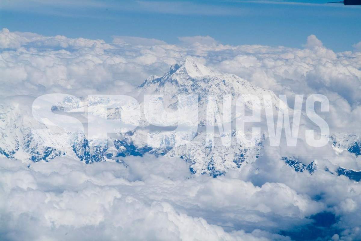 Ce se întâmplă dacă strănuți sau tușești pe Muntele Everest. Cercetătorii au făcut o nouă descoperire