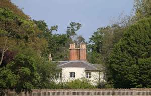 Cum arată Frogmore Cottage, casa pe care Harry și Meghan trebuie să o elibereze la cererea regelui Charles