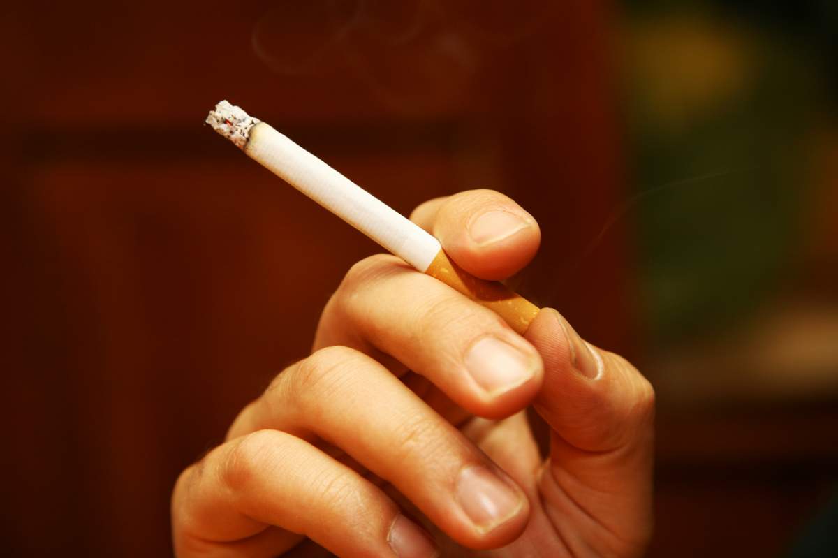 Vești proaste pentru fumătorii din România. Se scumpesc țigările începând cu 1 aprilie