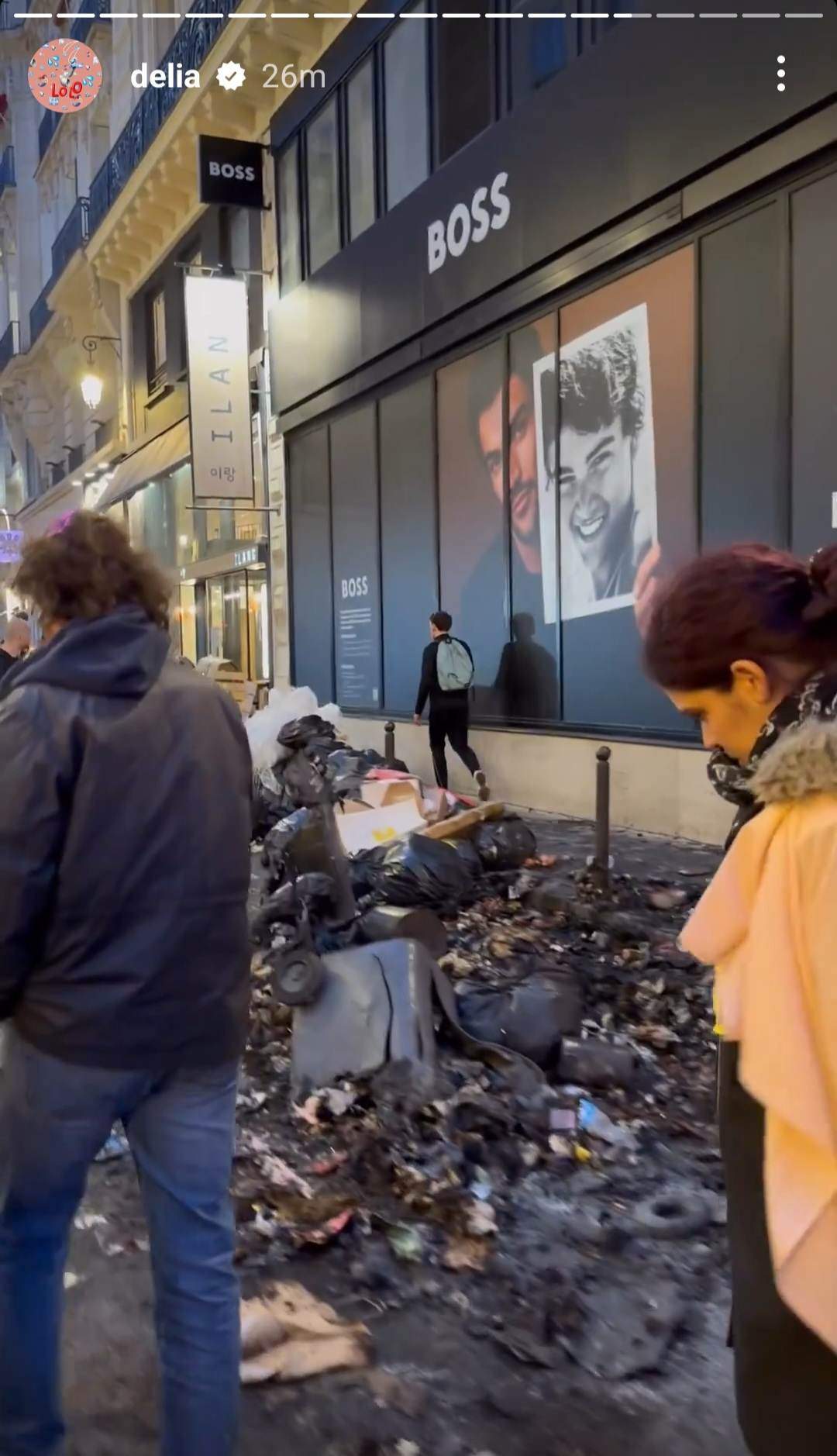 Delia Matache, prinsă de protestele din Paris. Ce imagini a postat artista pe rețelele de socializare / FOTO