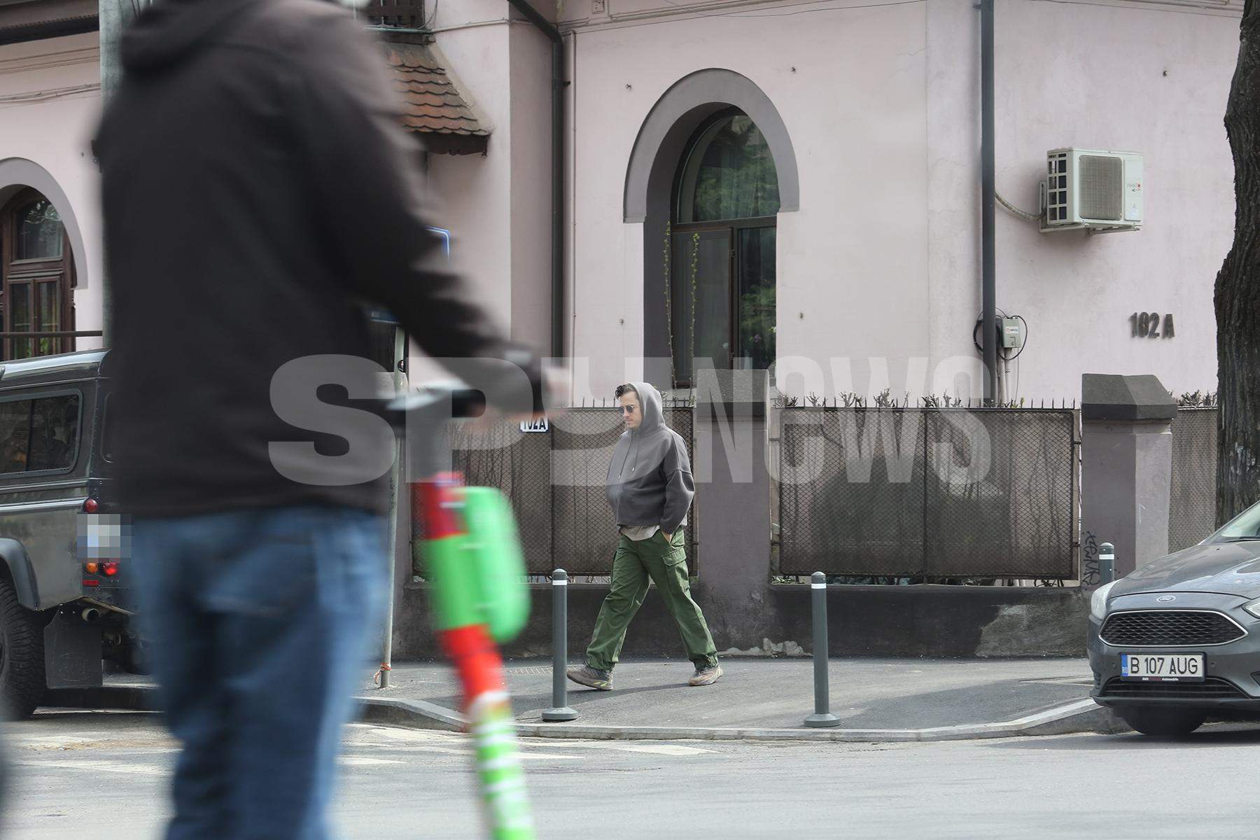 Imagini rare cu Dragoș Caliminte! În ce ipostază neașteptată a fost surprins iubitul lui Alice Peneacă / PAPARAZZI