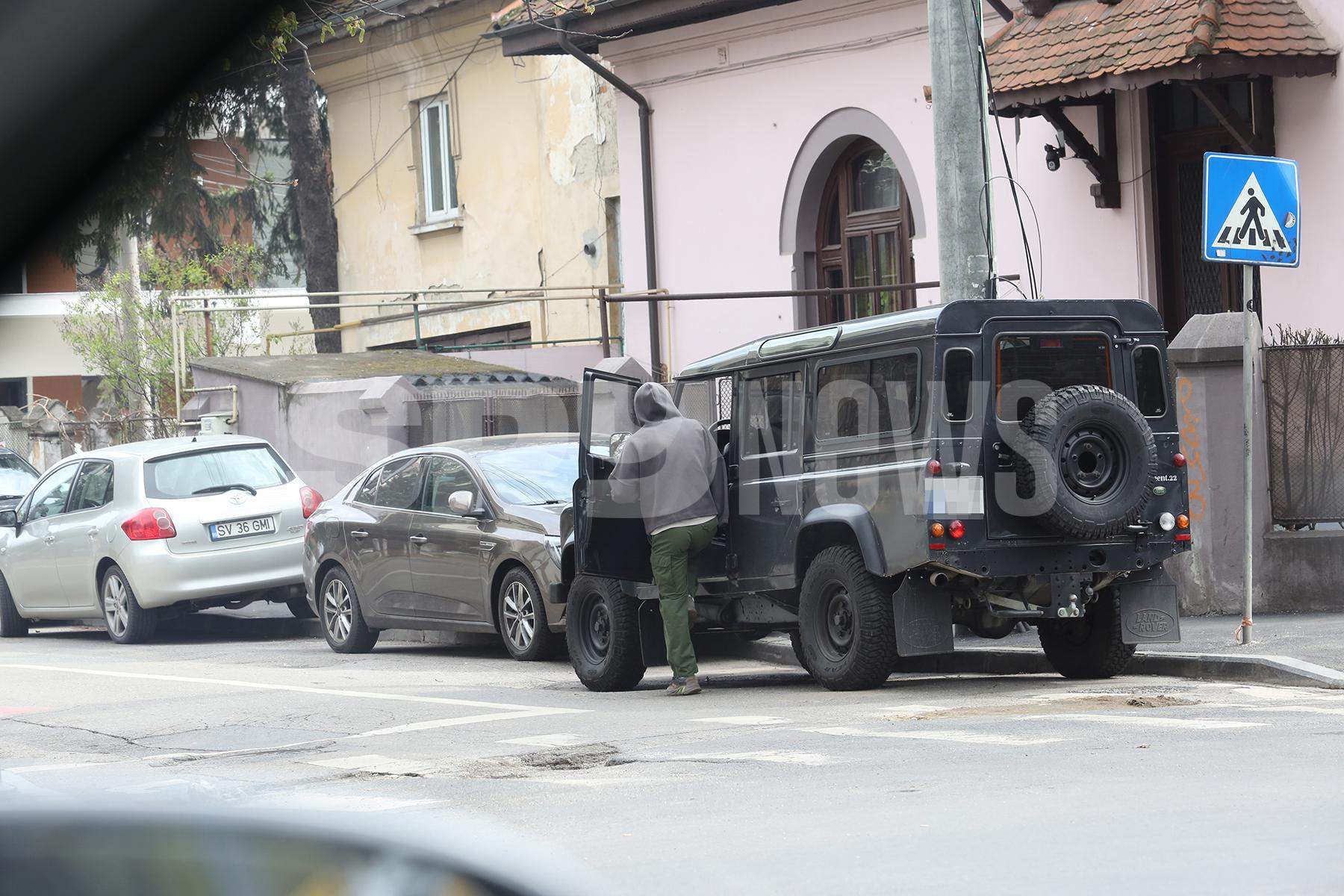 Imagini rare cu Dragoș Caliminte! În ce ipostază neașteptată a fost surprins iubitul lui Alice Peneacă / PAPARAZZI