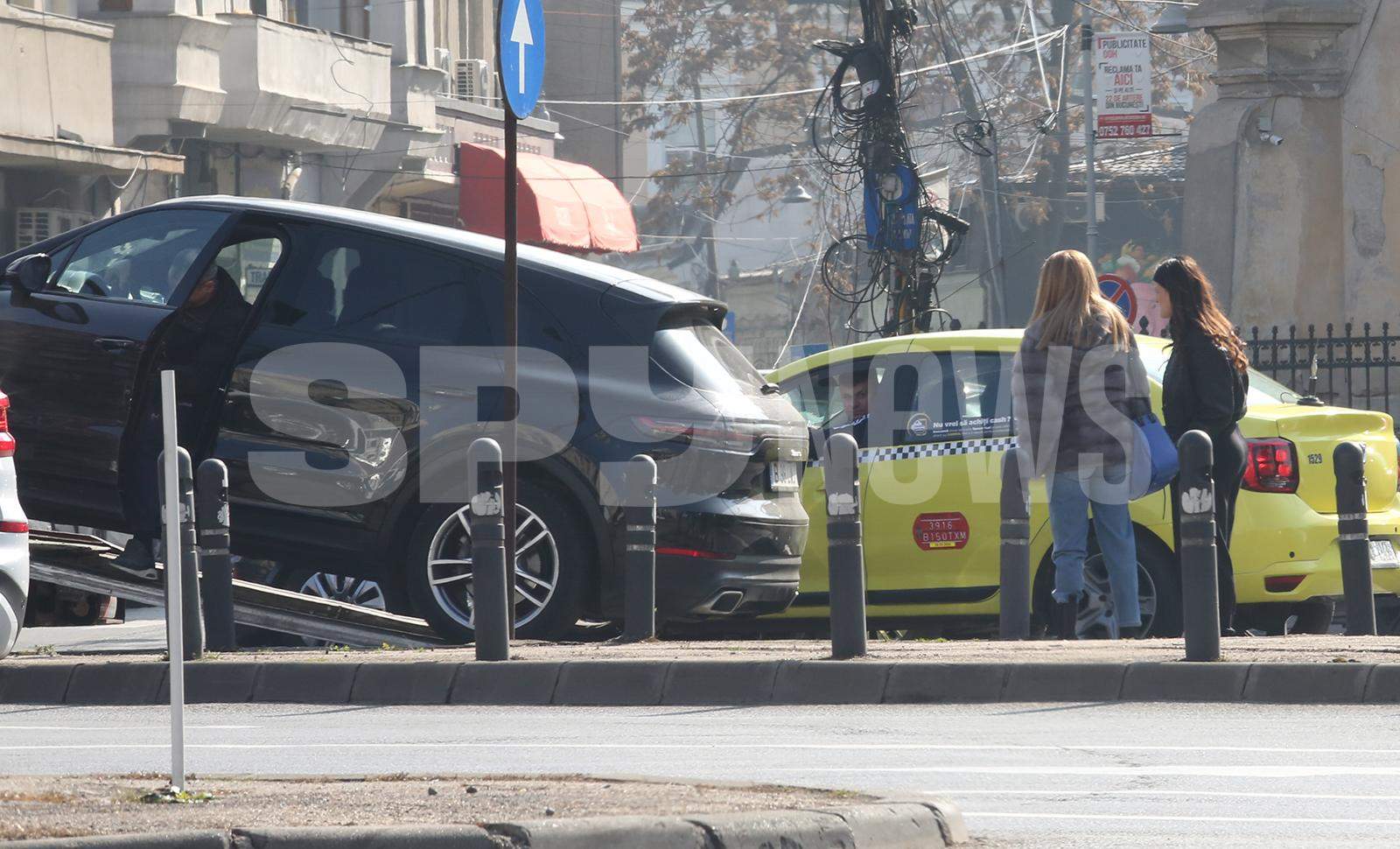 Luminița, soția lui Gică Popescu, probleme uriașe în trafic. Bolidul ei a fost luat pe sus / PAPARAZZI