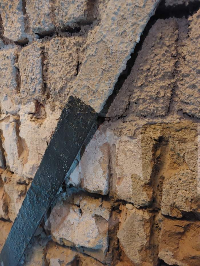 Mesajul emoționant al unui deținut politic, găsit în zidurile Cazinoului din Constanța. Textul a fost scris în anul 1952: ”Aceste rânduri...” / FOTO