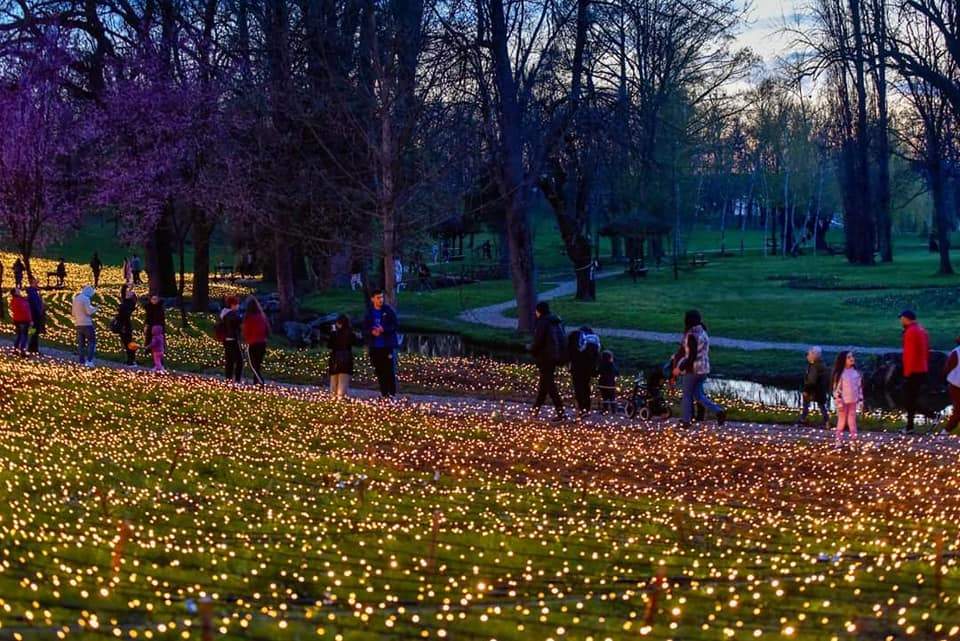 Cum arată Târgul de Paște din Craiova. Va fi deschis până în data de 1 mai / FOTO