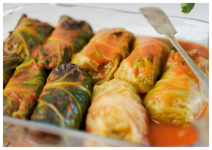 Preparatele românești incluse în topul internațional de mâncăruri. Sarmalele și ciorba rădăuțeană se află pe listă
